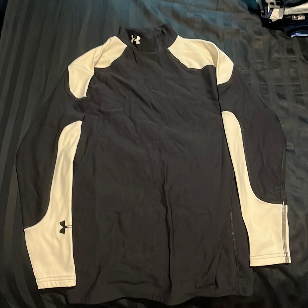 Under armor undershirt